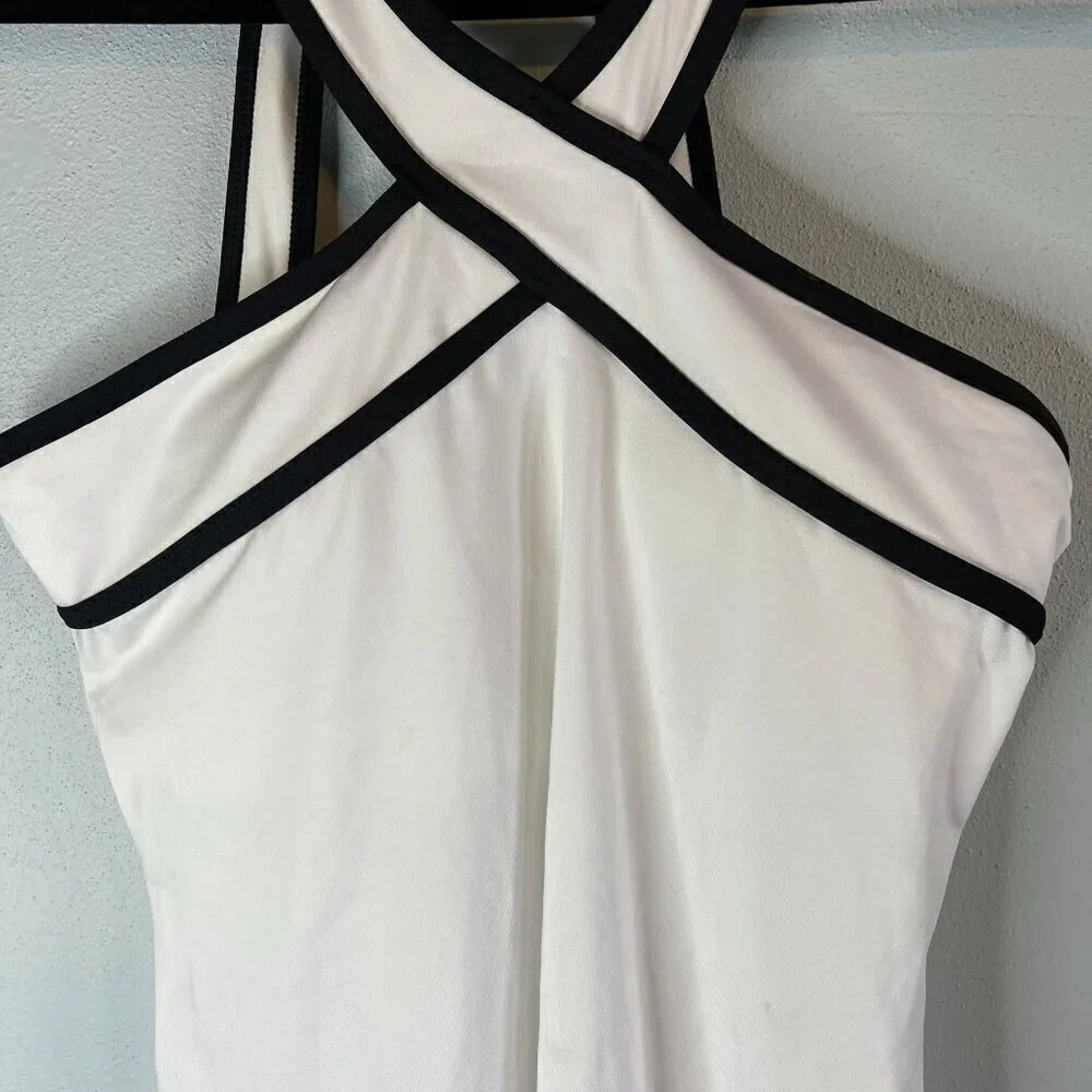 NWT Fabletics Chicago White/Black High Neck Active Wear Tank Small - Picture 4 of 9